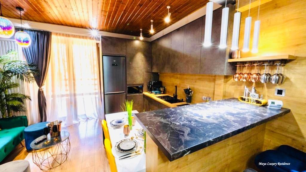 Maya Luxury Residence Poiana Brasov Bagian luar foto