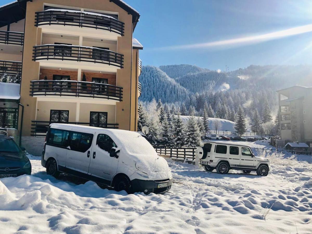 Maya Luxury Residence Poiana Brasov Bagian luar foto