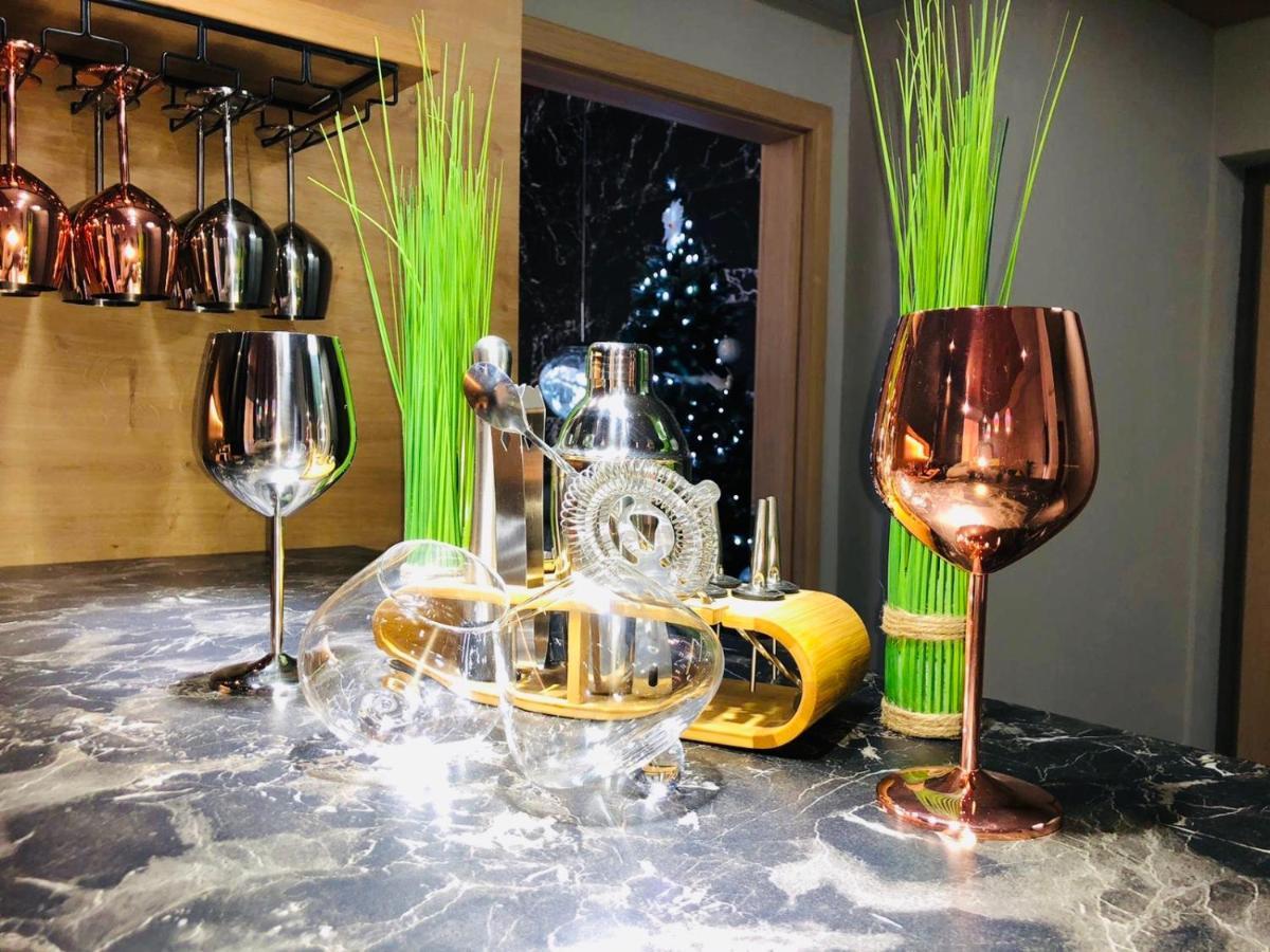 Maya Luxury Residence Poiana Brasov Bagian luar foto