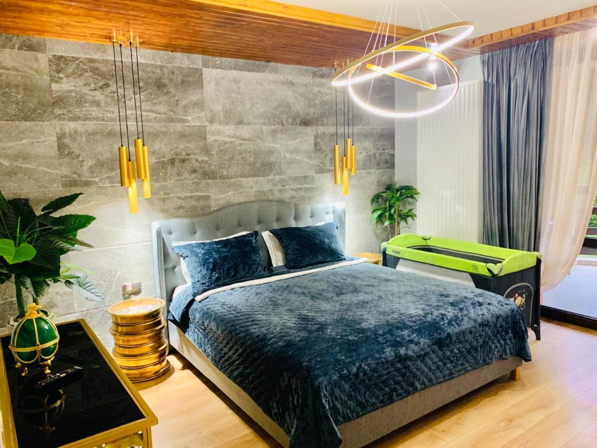Maya Luxury Residence Poiana Brasov Bagian luar foto
